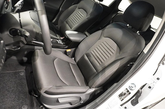 Hyundai i30 4 of 15