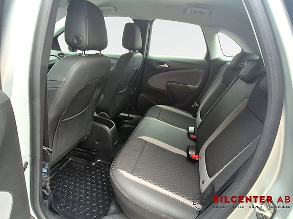 Opel Crossland X 11 of 18