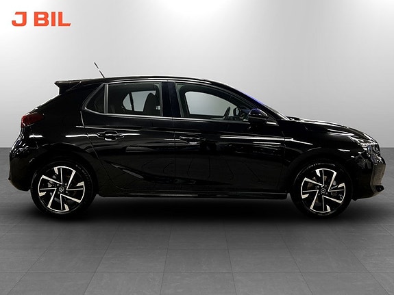 Opel Corsa 13 of 15