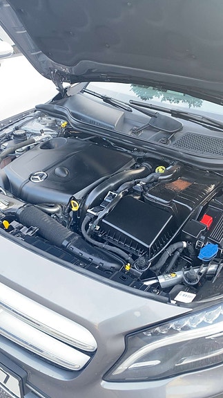 Mercedes-Benz GLA220 d 6 of 11