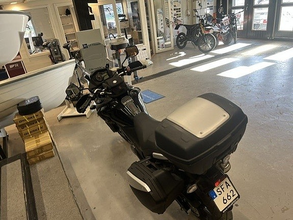 Suzuki DL650 V-Strom ABS Endast 580 mil!! 5 of 6