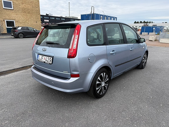 Ford C-Max 3 of 8