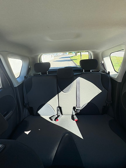 Nissan Note 6 of 8