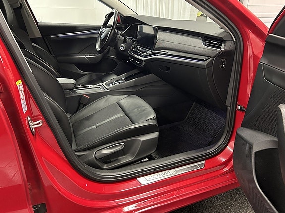 Skoda Octavia 8 of 24