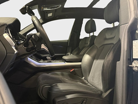 Audi Q8 9 of 14