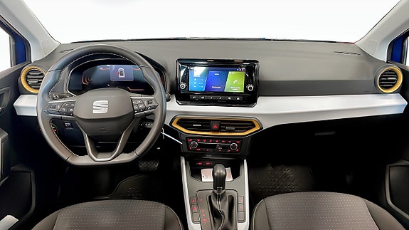 Seat Arona 9 of 11