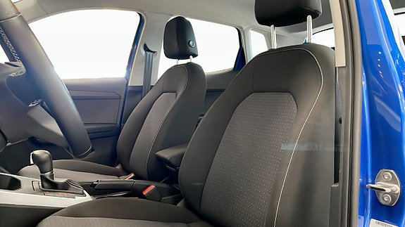 Seat Arona 7 of 11