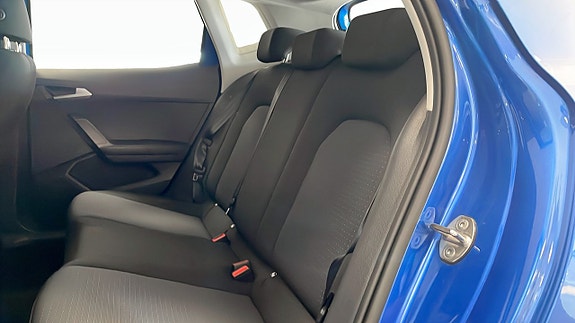 Seat Arona 10 of 11