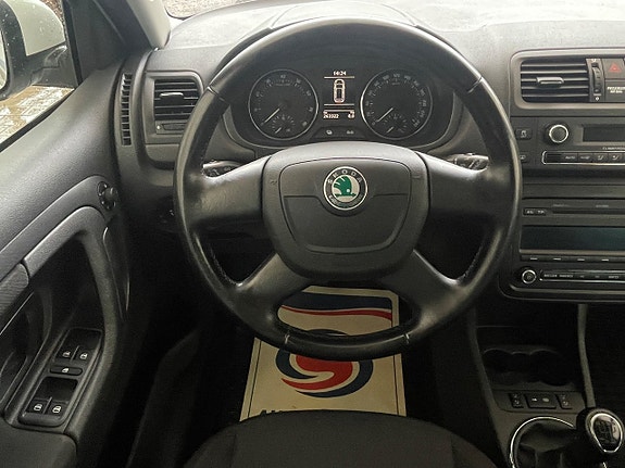 Skoda Fabia 13 of 30