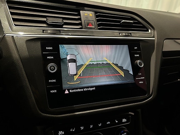 Volkswagen Tiguan Allspace 16 of 19
