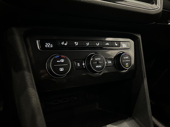 Volkswagen Tiguan Allspace 17 of 19