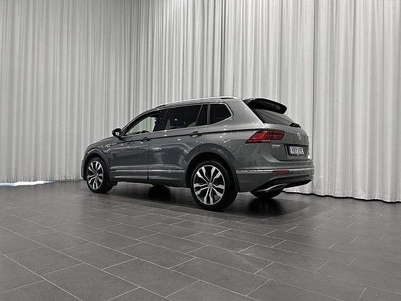 Volkswagen Tiguan Allspace 3 of 19