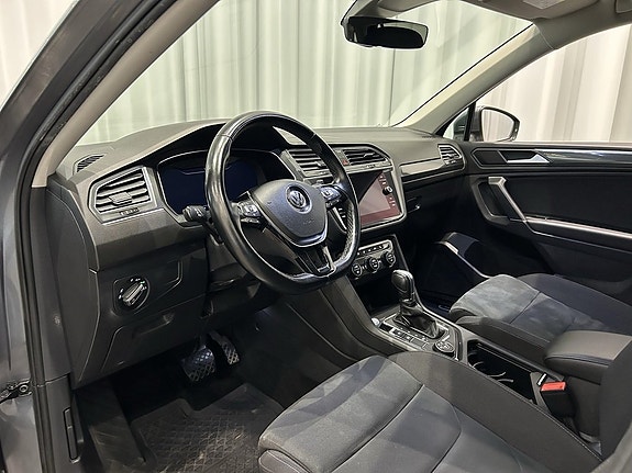 Volkswagen Tiguan Allspace 12 of 19