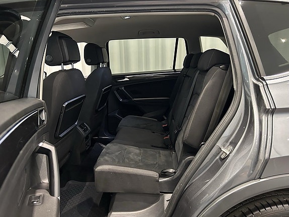 Volkswagen Tiguan Allspace 8 of 19