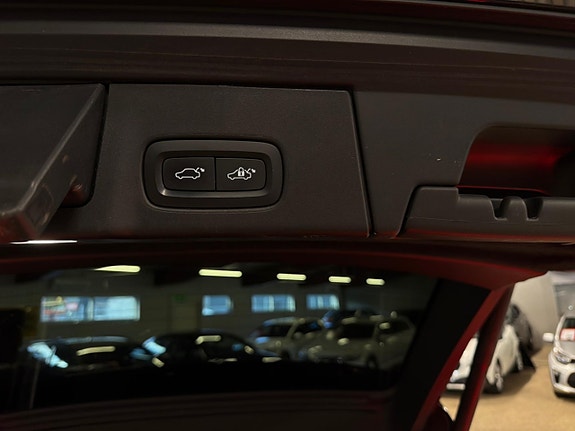 Volvo V90 Cross Country 18 of 18