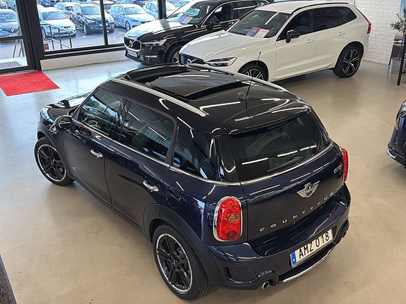MINI Countryman Cooper S 19 of 30
