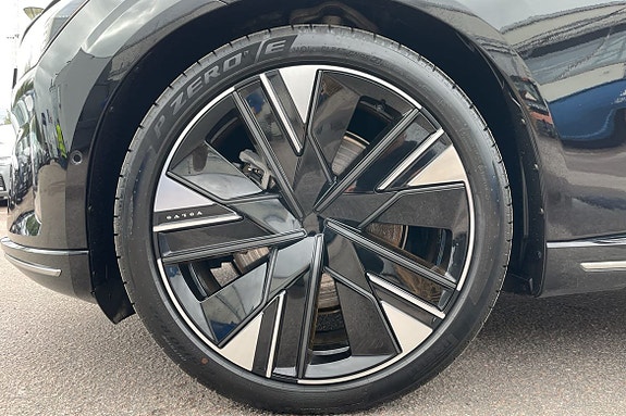 Volvo ES90 18 of 18