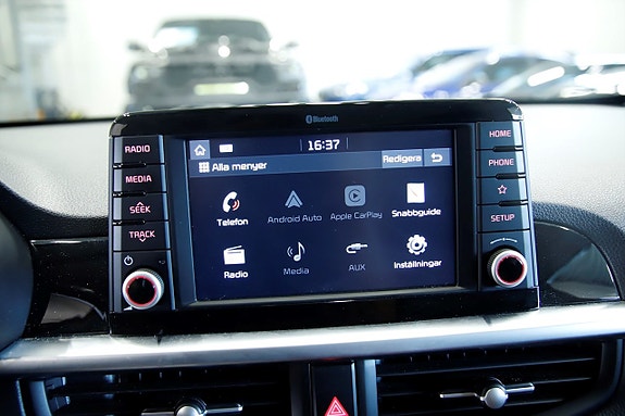 Kia Picanto 12 of 15