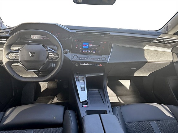 Peugeot 308 SW 6 of 16