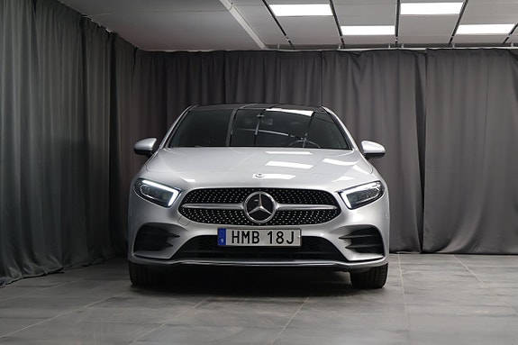 Mercedes-Benz A250 e 3 of 26
