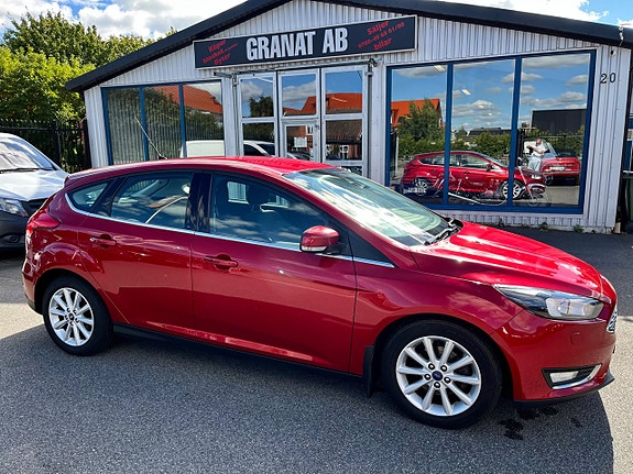 Ford Focus 2 of 11