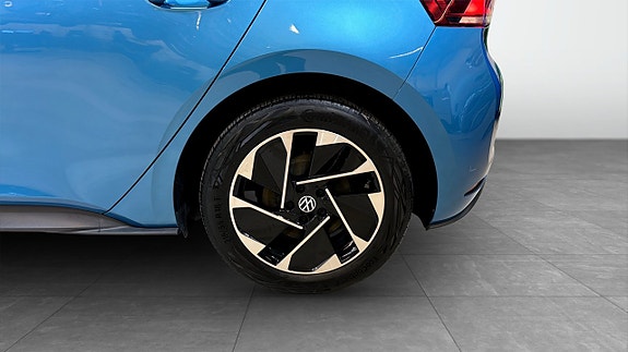 Volkswagen ID.3 6 of 18