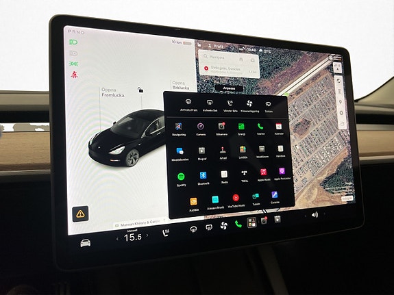 Tesla Model 3 24 of 30