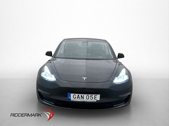 Tesla Model 3 4 of 30
