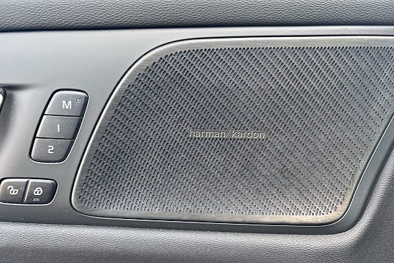 Volvo V60 12 of 14