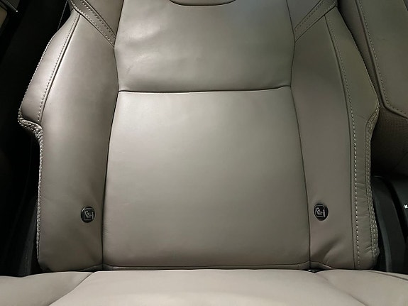 Volvo XC90 19 of 20