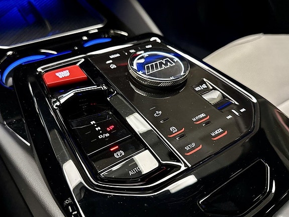 BMW M5 15 of 27