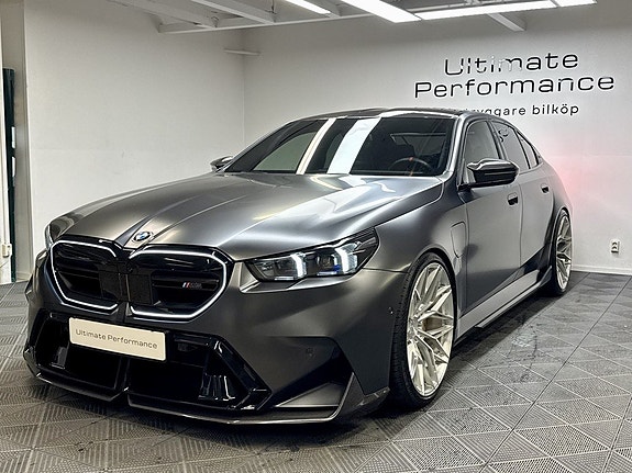 BMW M5 4 of 27