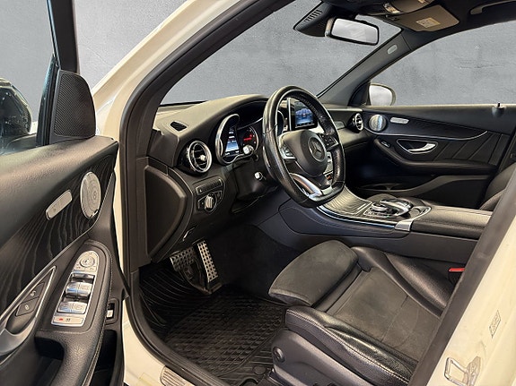 Mercedes-Benz GLC250 d 10 of 30