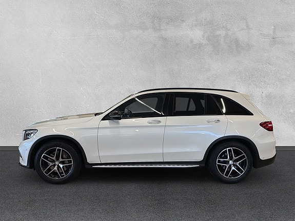Mercedes-Benz GLC250 d 2 of 30