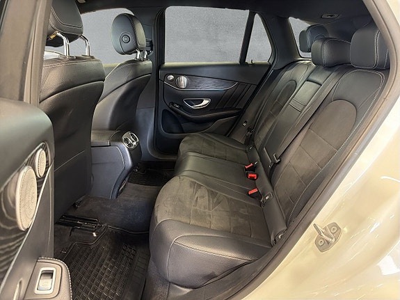 Mercedes-Benz GLC250 d 11 of 30