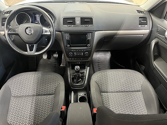 Skoda Yeti 9 of 16
