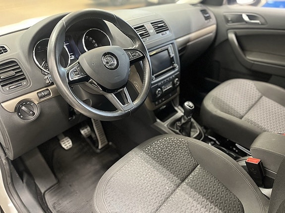 Skoda Yeti 8 of 16