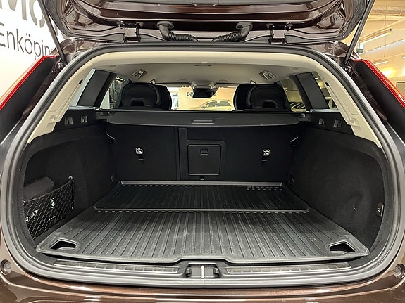 Volvo V60 17 of 20