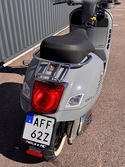 Piaggio Vespa GTS 300 UPPGRADERAD 6 of 7