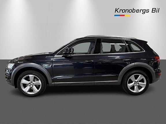 Audi Q5 4 of 18