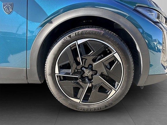 Peugeot 408 17 of 19