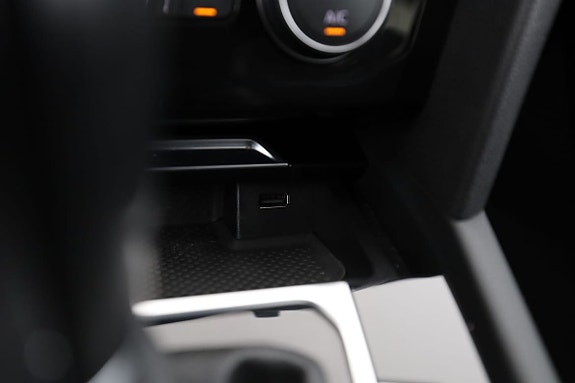 Volkswagen Arteon 27 of 30