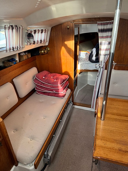 Shipman 28 7 of 11