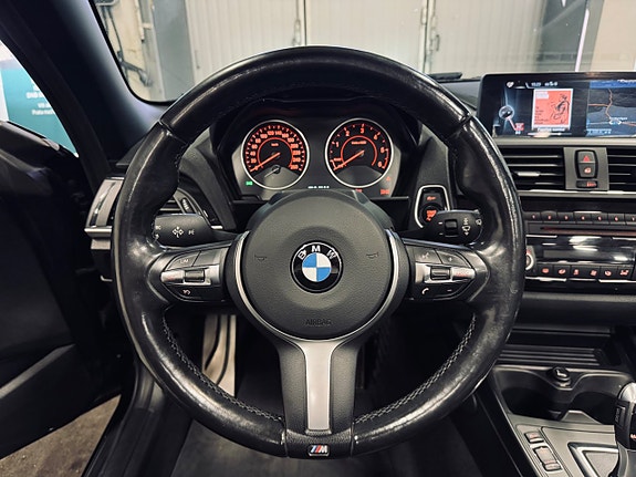 BMW 220d 12 of 23
