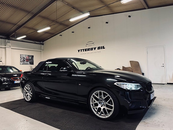 BMW 220d 9 of 23