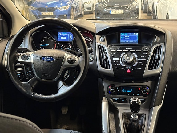 Ford Focus 13 of 20