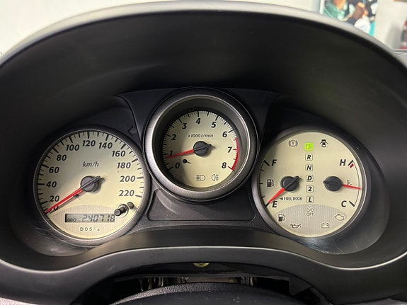 Toyota RAV4 15 of 21