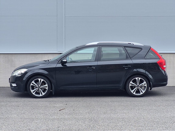 Kia Ceed 6 of 8