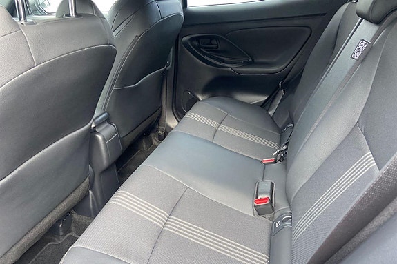 Toyota Yaris Cross 13 of 21