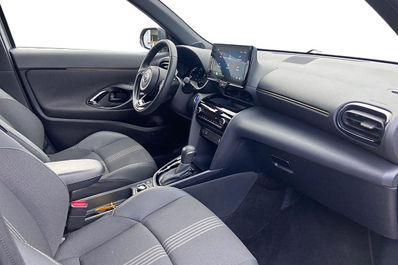 Toyota Yaris Cross 7 of 21